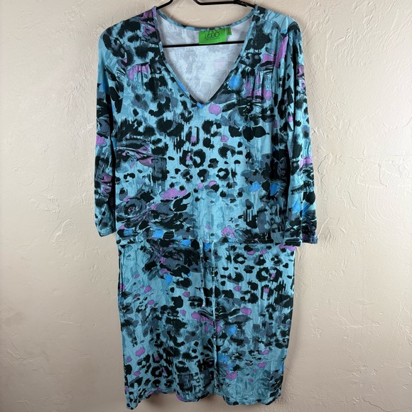 LOGO by Lori Goldstein Dresses & Skirts - LOGO Lori Goldstein Blue Animal Print Knit Dress Small Pockets 3/4 sleeves